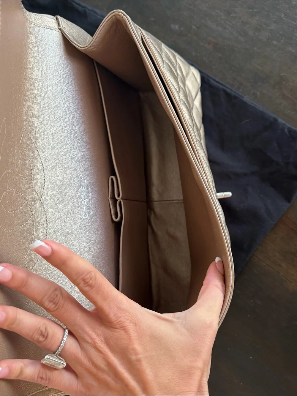 CHANEL Maxi Double Flap Bag in Metallic Gold Lambskin Leather